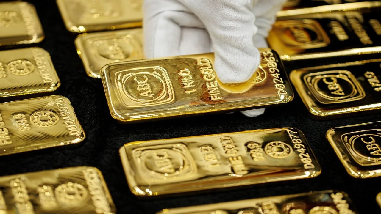 أسعار الذهب تسجل أدنى مستوياتها في الأسواق العالمية خلال الأسابيع القليلة الماضية